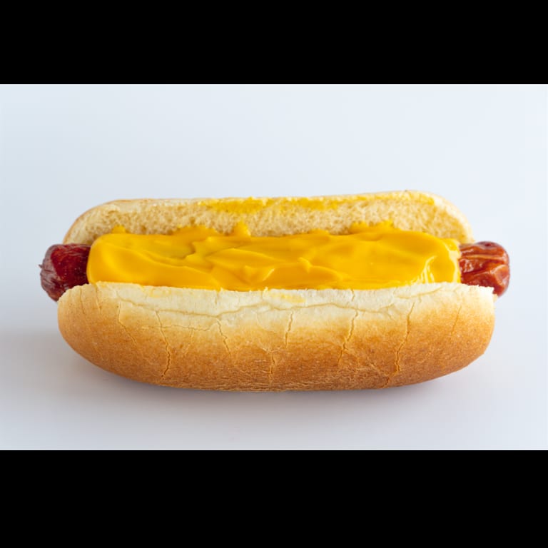 Delicious Chili Hot Dog